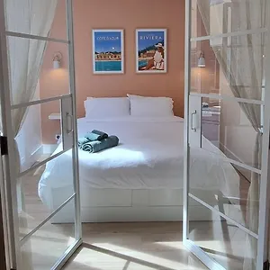 Appartement Charming In Vieux, Nice